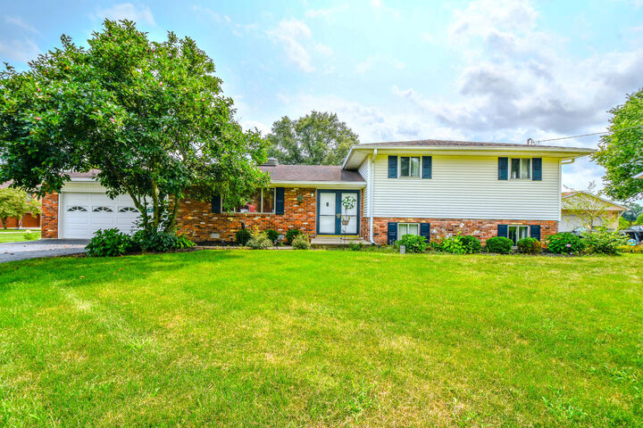 Property Photo:  10833 Kendig Road  OH 45344 