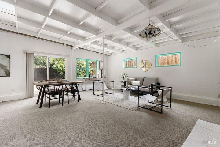 Property Photo:  104 Wedgewood Court  CA 94591 