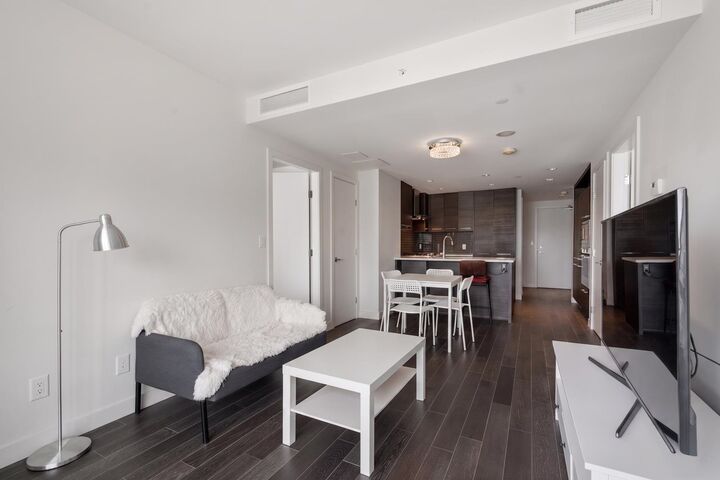 Property Photo:  7468 Lansdowne Road 1007  BC V7C 0B7 