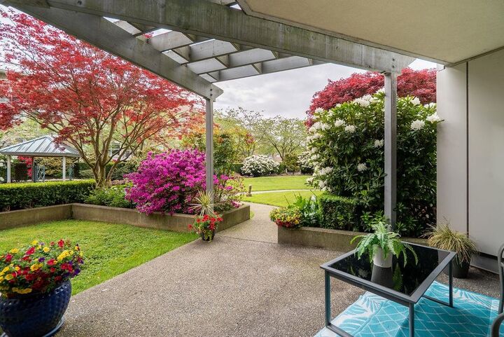 Property Photo:  5860 Dover Crescent 106  BC V7C 5S6 