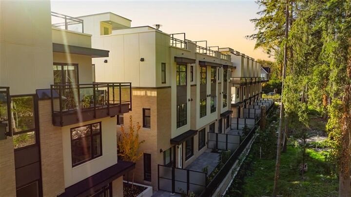 Property Photo: 2050 Glenaire Drive 128 BC V7P 1Y3