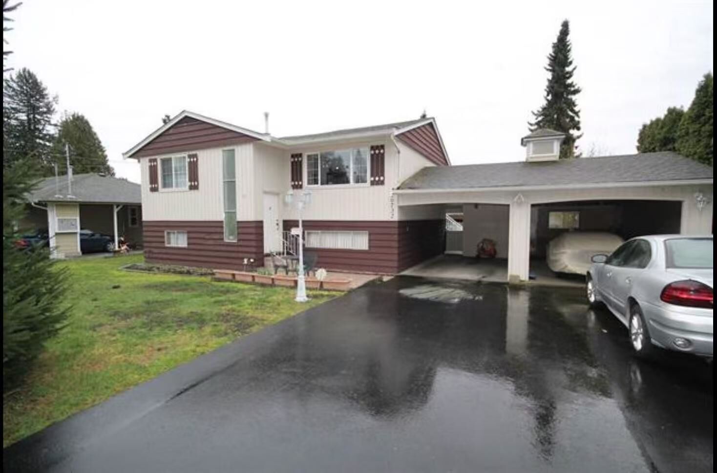 Property Photo: 20732 114 Avenue BC V2X 1K1