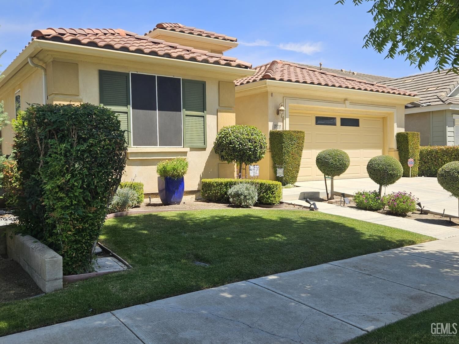 Property Photo:  11920 Kettering Drive  CA 93312 