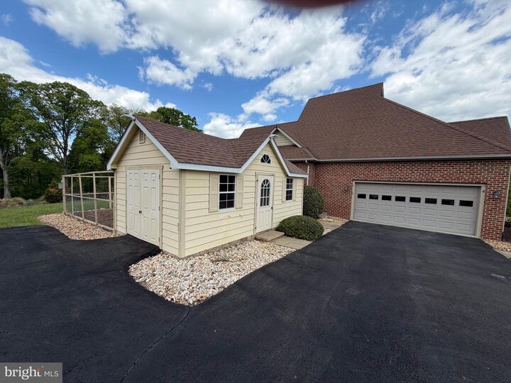 Property Photo:  7001 Wayland Drive  VA 20187 