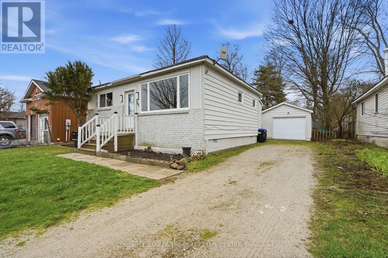 Property Photo:  749 Innisfil Beach Road  ON L9S 4E4 