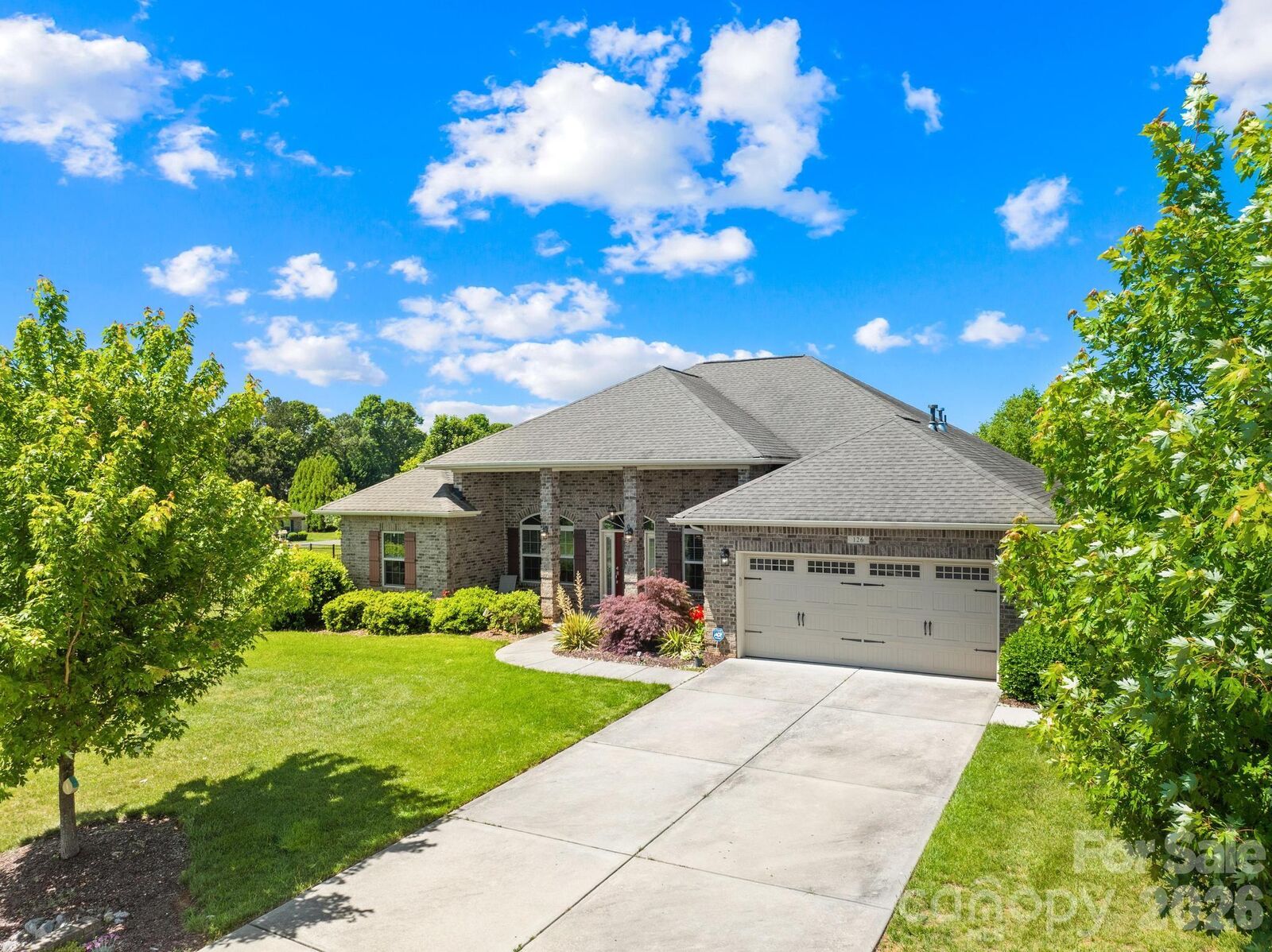 Property Photo: 126 Tall Fern Loop NC 28117