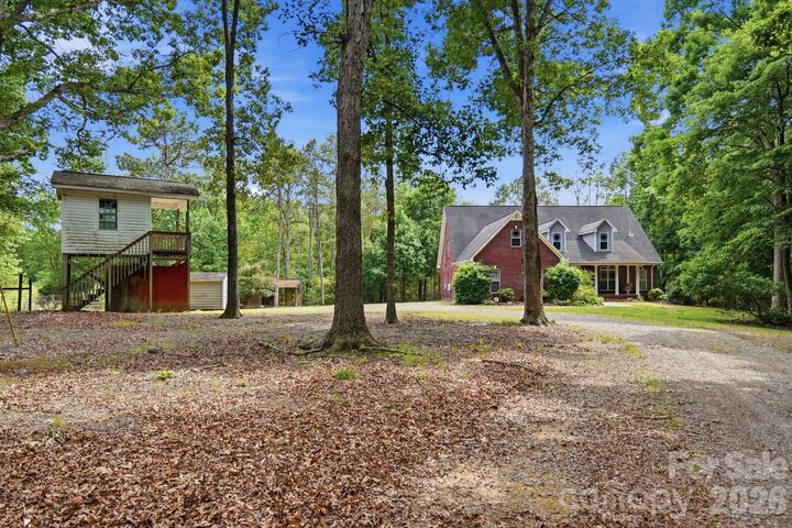 Property Photo:  2811 Belk Mill Road  NC 28174 