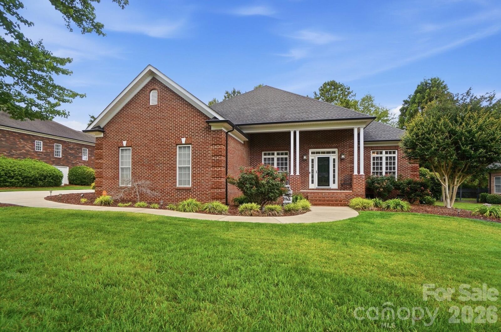 Property Photo: 8000 Tottenham Drive NC 28075