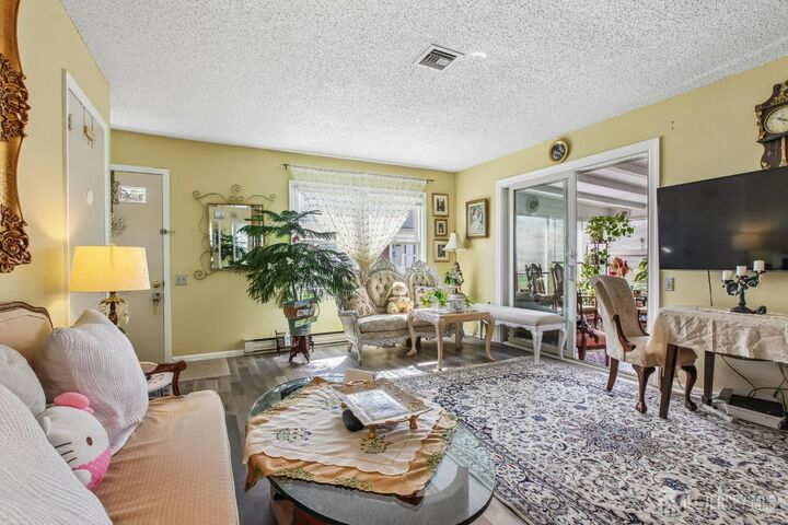 Property Photo:  157 Pelham Lane D  NJ 08831 