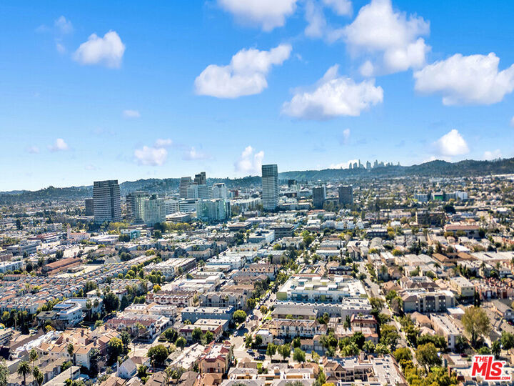 Property Photo:  1325 Valley View Rd  CA 91202 