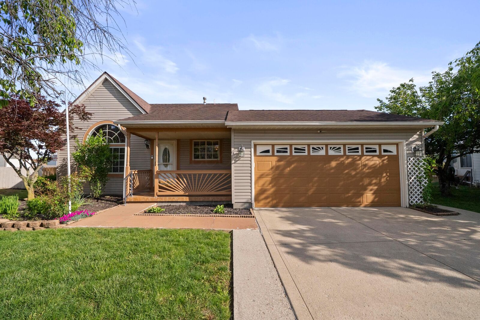 Property Photo:  1181 Rendezvous Lane  OH 43207 