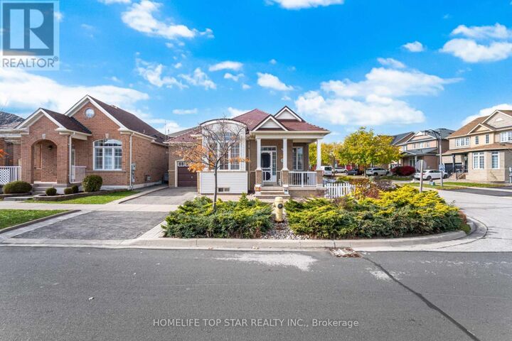 Property Photo:  26 Delray Drive East  ON L6E 1Y6 