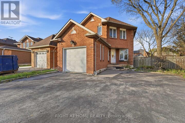 Property Photo:  141 Sandown Avenue  ON M1N 3W6 