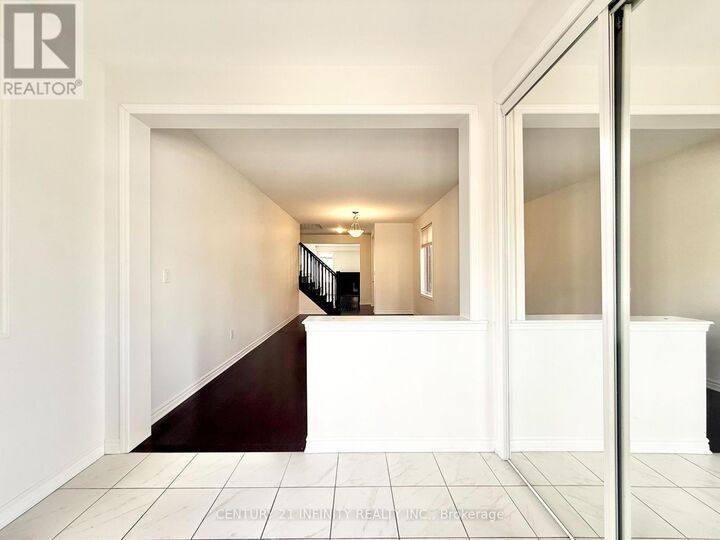 Property Photo:  18 Kilmarnock Crescent Basement  ON L1P 0E8 