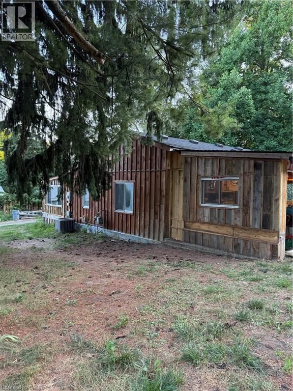 Property Photo:  17 Queen Street North  ON N0E 1R0 