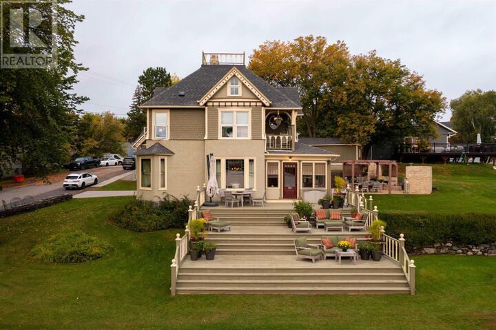 Property Photo:  108 Ottawa St  ON P0X 1C0 