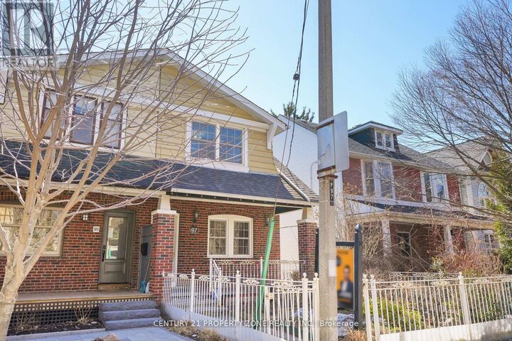 Property Photo:  97 Sparkhall Avenue  ON M4K 1G7 