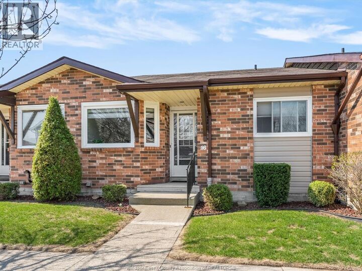 Property Photo:  7 Cherry Lane 16  ON N8H 5A5 