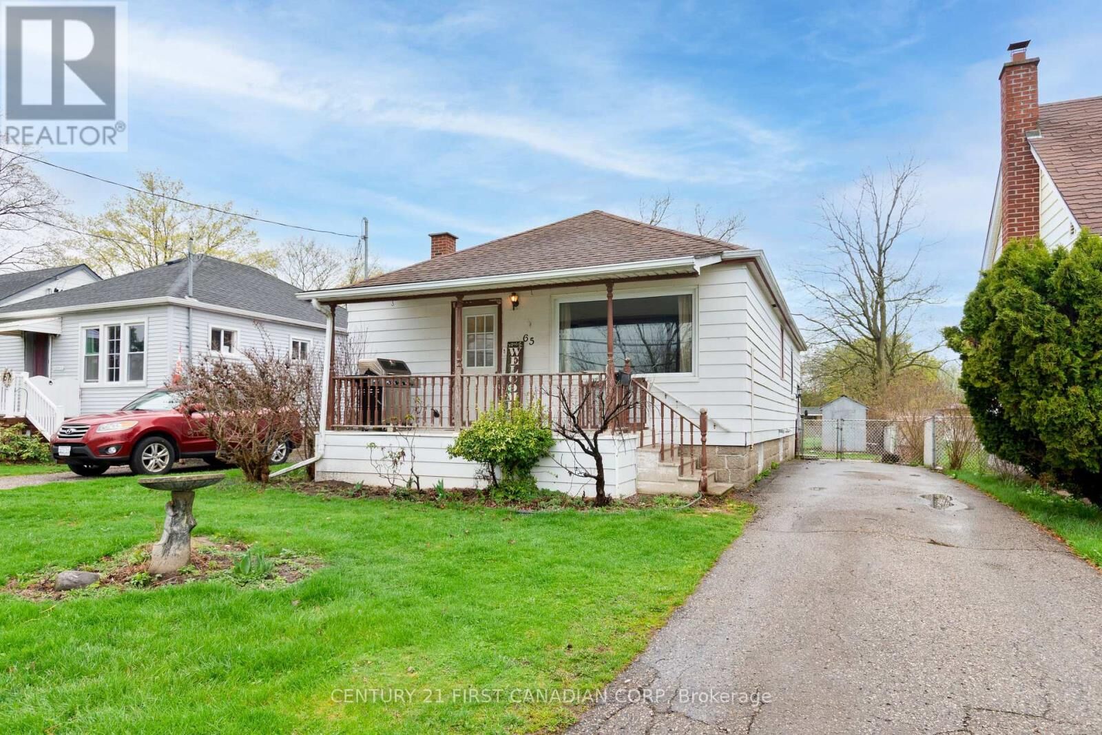 Property Photo:  65 First Avenue  ON N5R 4N3 