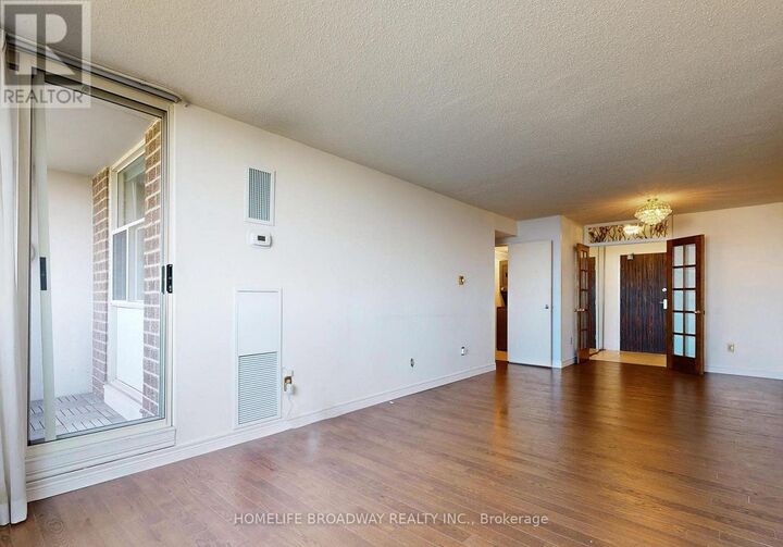 Property Photo:  44 Falby Court 902  ON L1S 3L1 