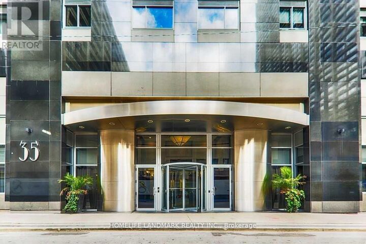 Property Photo:  35 Balmuto Street 1006  ON M4Y 0A3 
