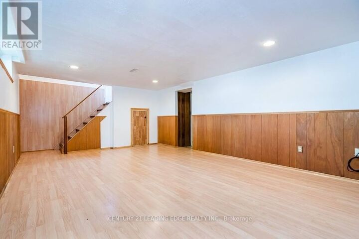 Property Photo:  17 Caddy Drive Bsmt  ON M1G 2E9 