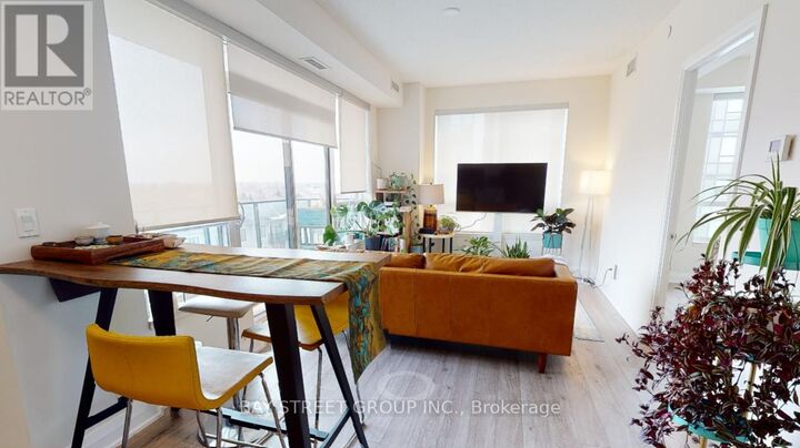 Property Photo:  396 Highway 7 Avenue 602  ON L4B 0G7 