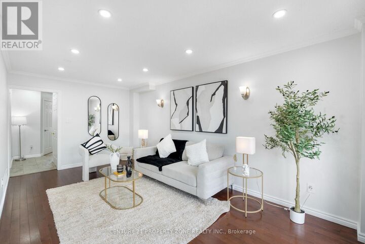 Property Photo:  240 Simmons Boulevard  ON L6V 3Y1 