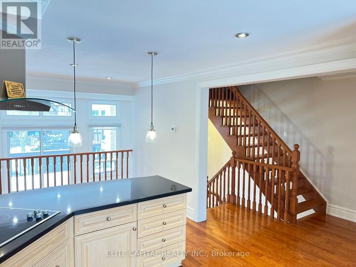 Property Photo:  124 Wagon Trail Way  ON M2J 4V4 