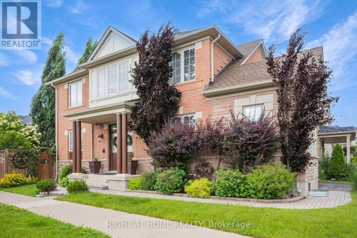 Property Photo:  693 Switzer Crescent  ON L9T 0H3 