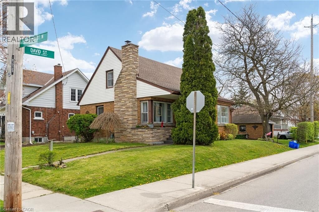 Property Photo:  14 Sherring Street North  ON N0A 1H0 