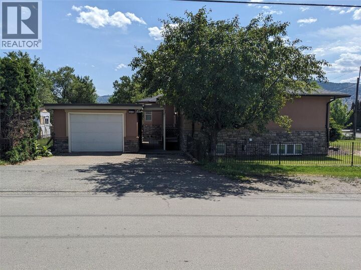 Property Photo:  1020 13th Street  BC V2B 3C9 