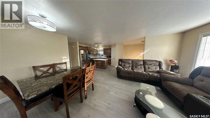Property Photo:  415 Coad Manor  SK S7R 0C6 