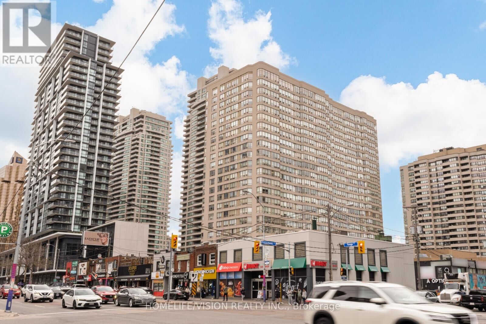 Property Photo:  30 Greenfield Avenue 903  ON M2N 6N3 
