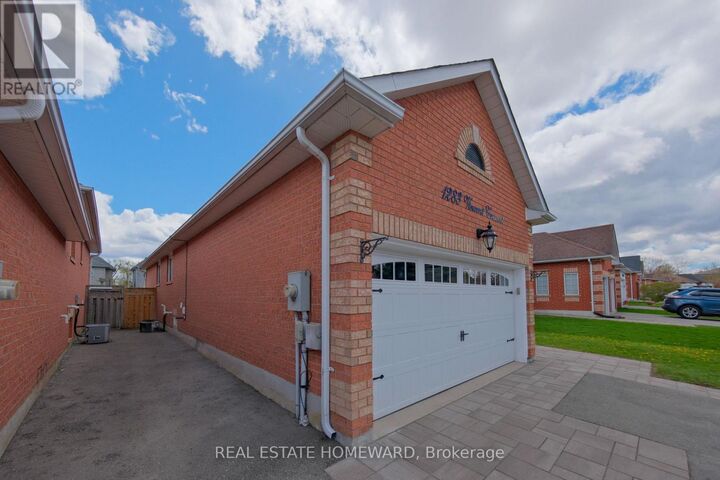 Property Photo:  1283 Vincent Crescent  ON L9S 1Z6 