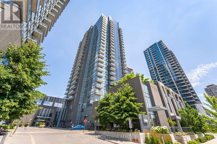 Property Photo:  5025 Four Springs Avenue 1809  ON L5R 0G5 