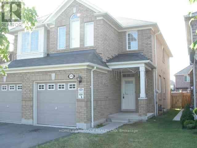 Property Photo:  1326 Weir Chase  ON L5V 2X1 