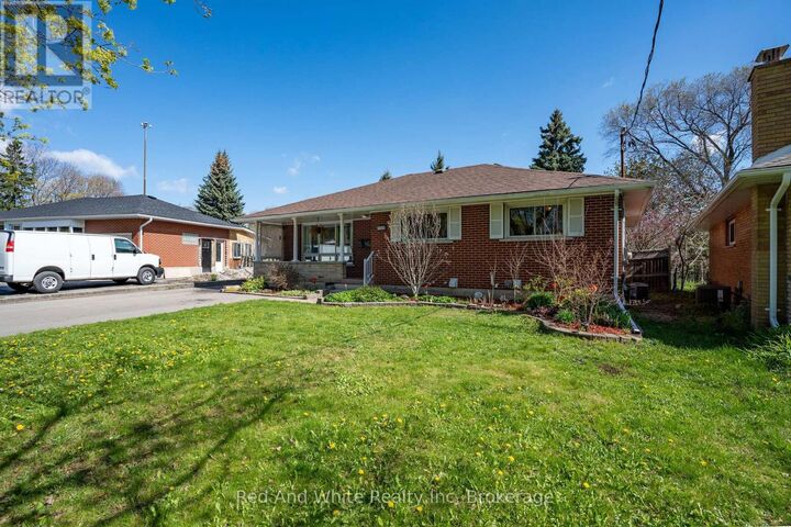 Property Photo:  104 Boniface Avenue  ON N2C 1L9 