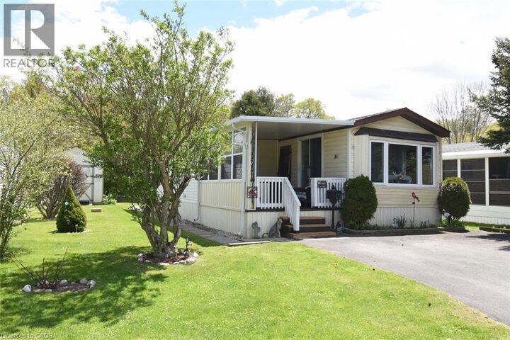Property Photo:  2490 Governors Road 5 Pondview  ON  
