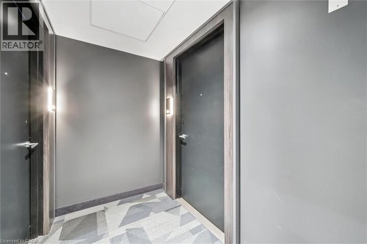 Property Photo:  15 Wellington Street South 909  ON N2G 0E4 