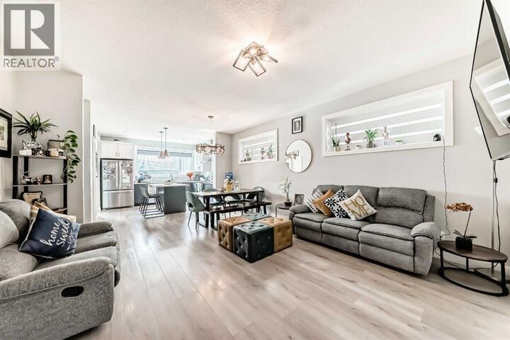 Property Photo:  15053 37 Street Southwest  AB T2Y 0R5 