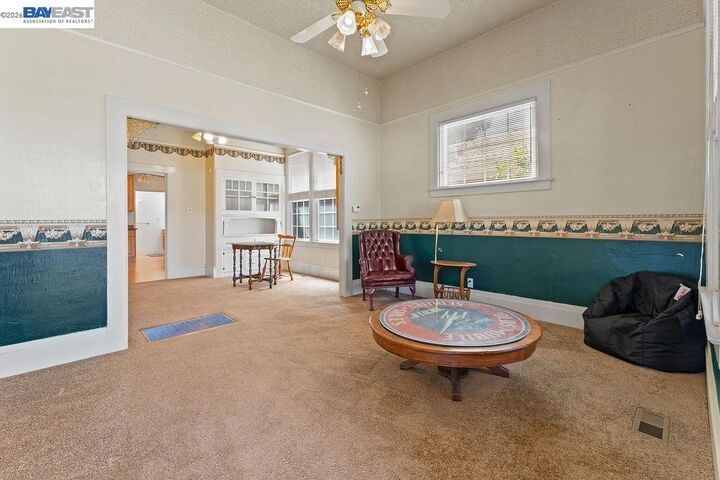 Property Photo:  1086 Delano St  CA 94580 