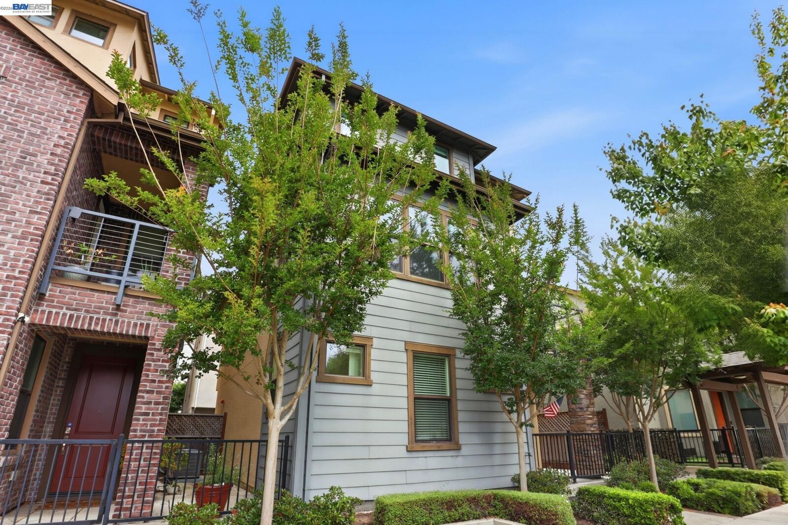 Property Photo:  516 Palmer Ave  CA 94541 