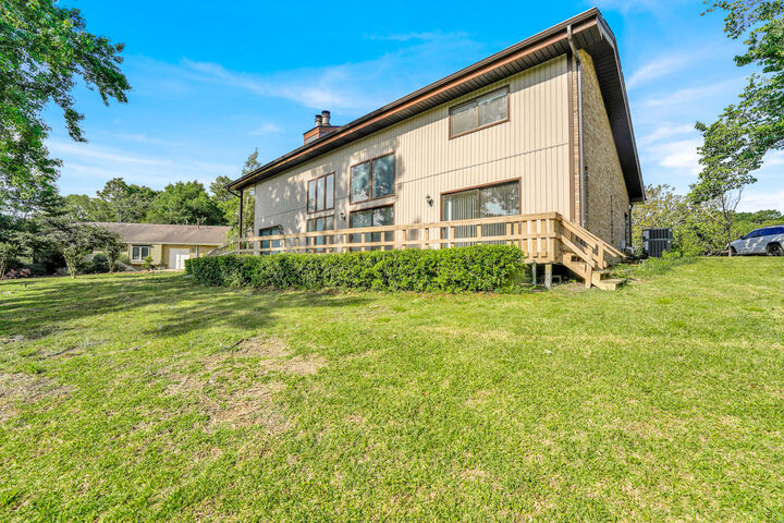 Property Photo:  645 Carr Drive  FL 32578 