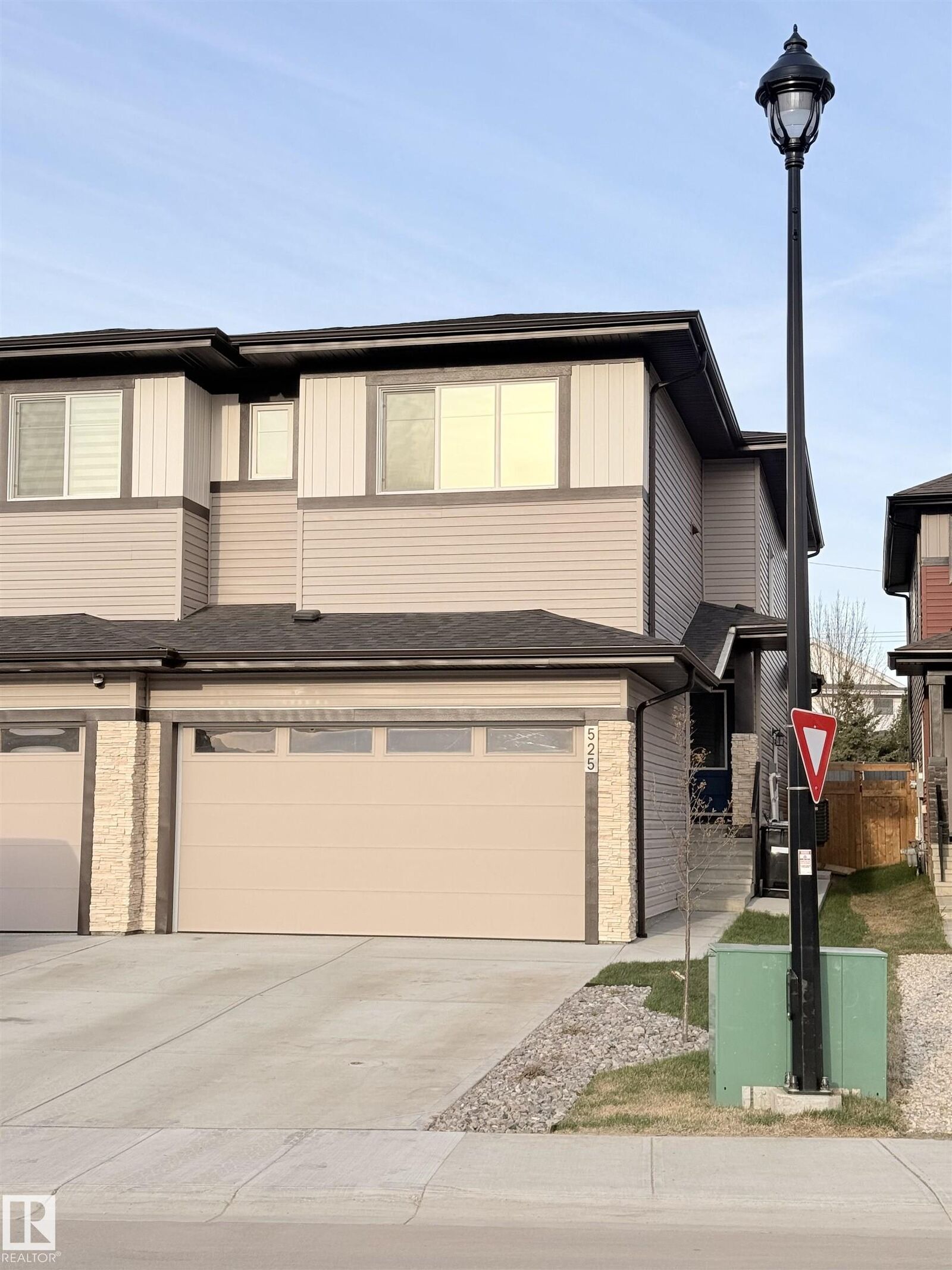 Property Photo:  525 Kleins Court  AB T9E 1M5 