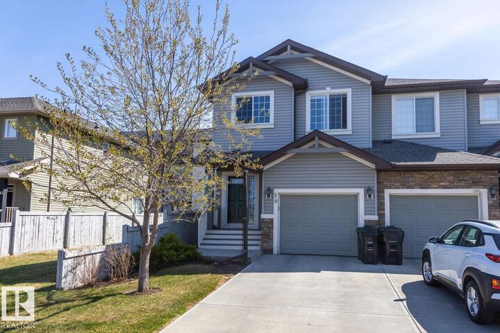 Property Photo:  39 Meadowview Court  AB T7X 0N2 