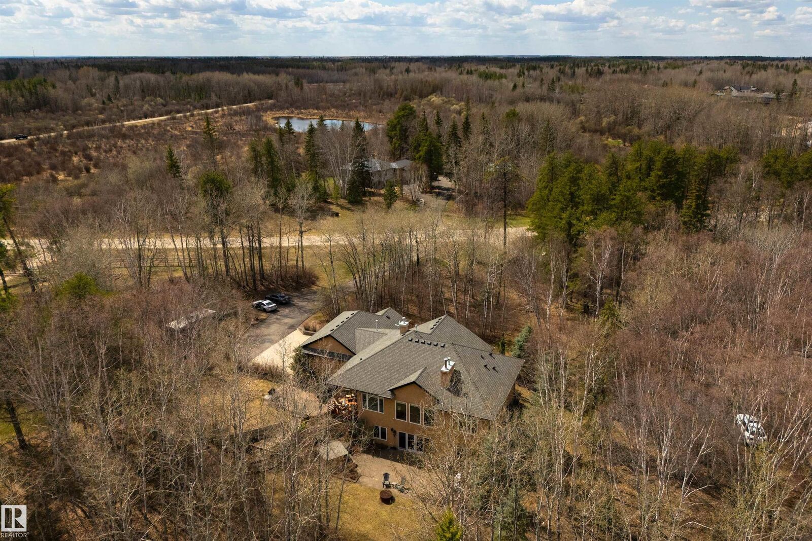 Property Photo:  26516 Twp Road 514 7  AB T7Y 1E9 