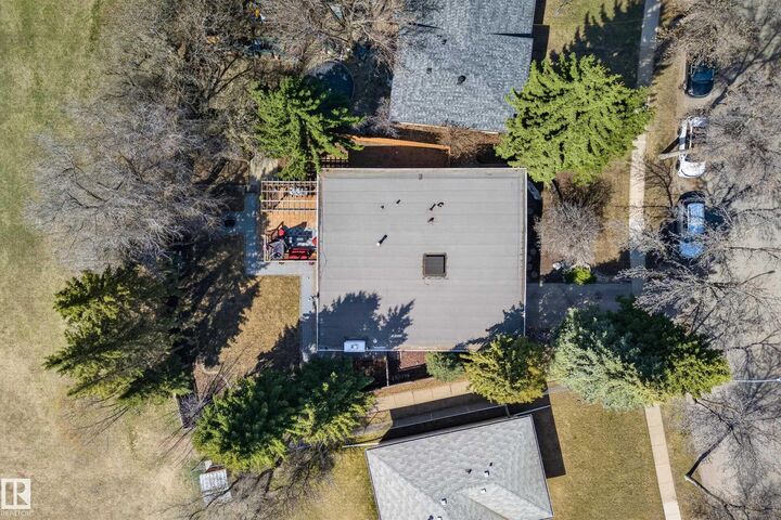 Property Photo:  31 Gatewood Avenue  AB T8N 1A1 