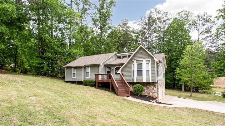 Property Photo:  4909 Millen Drive SE  GA 30126 
