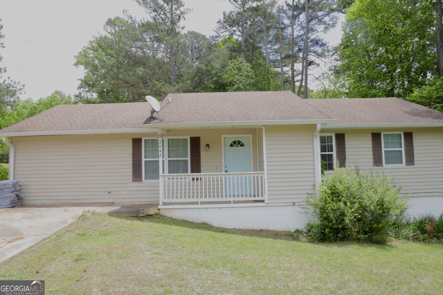 Property Photo: 3442 Clarks Bridge Road GA 30506